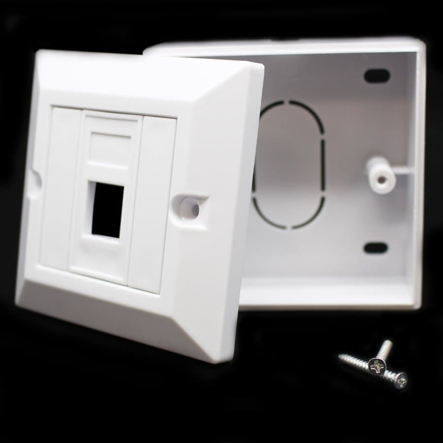 קופסאת פלסטיק RJ-45 Plastic box Cat5